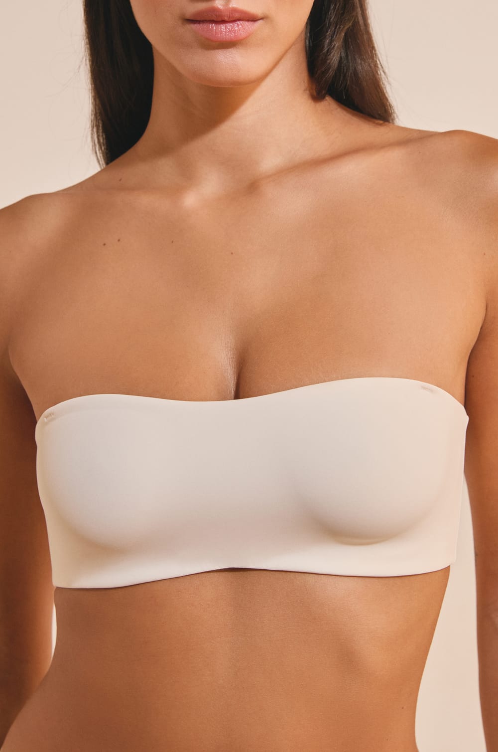 Strapless Bra with Soft Underwires and Removable Straps;${refinementColor}