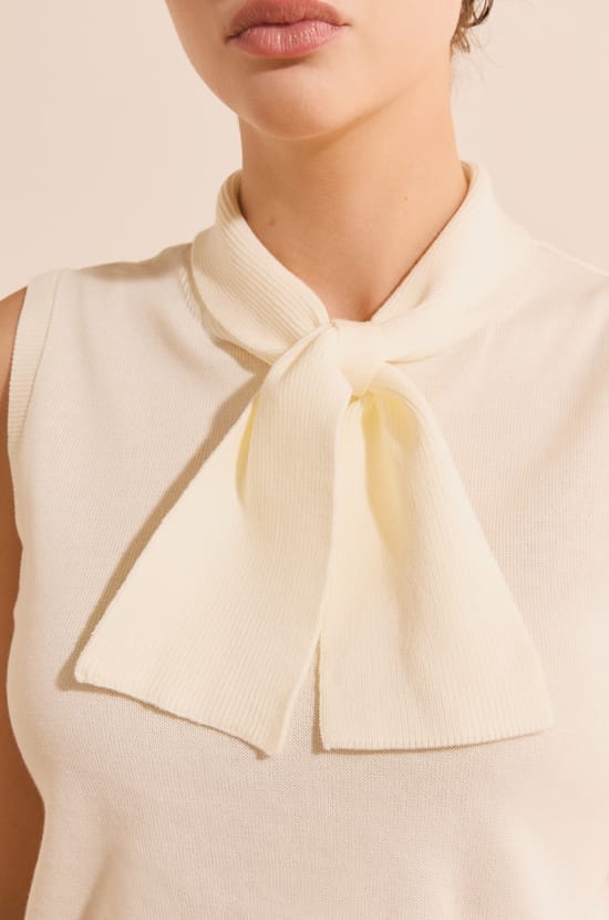 Pull sans manches avec lien &agrave; nouer en coton;${refinementColor}