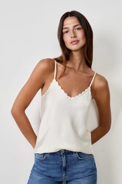 Caraco satiné;${refinementColor}