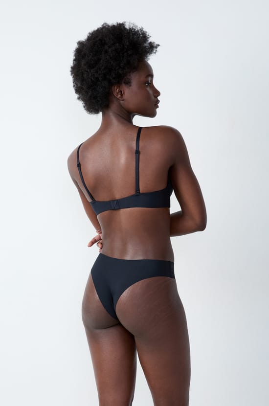 Wireless Lightly Lined Bra in Microfiber;${refinementColor}