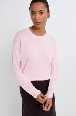 Pull col rond avec laine;${refinementColor}