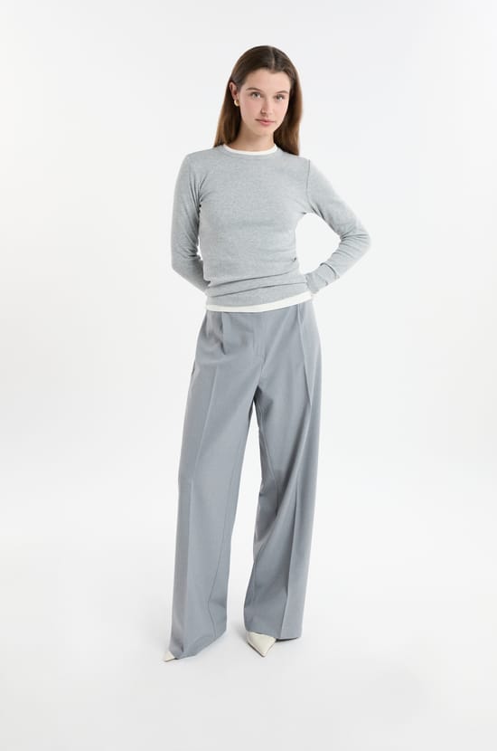 Long-sleeved T-shirt with cotton modal;${refinementColor}