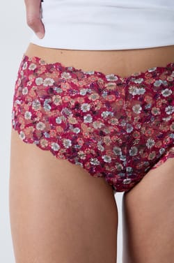 Hipster V-shape dentelle imprimée;${refinementColor}