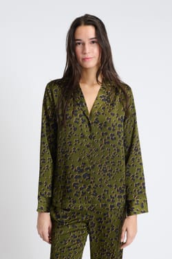 Chemise de pyjama à imprimés;${refinementColor}