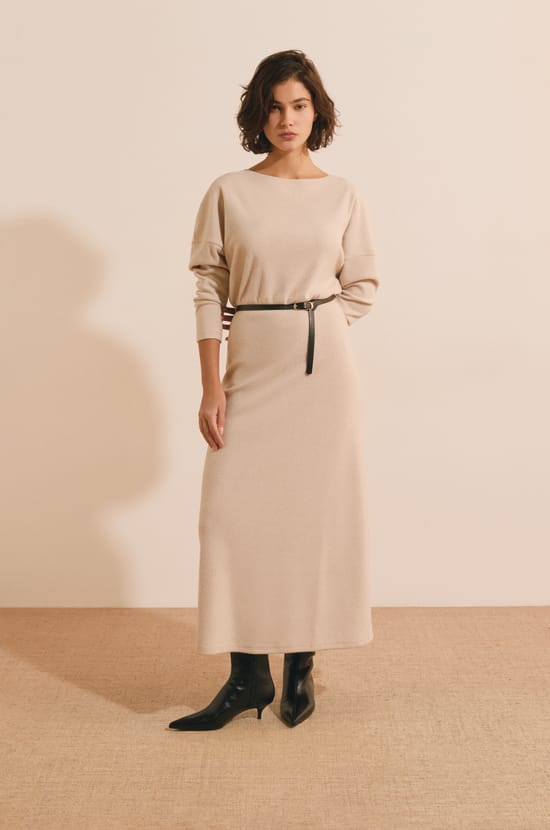 Robe longue en maille;${refinementColor}
