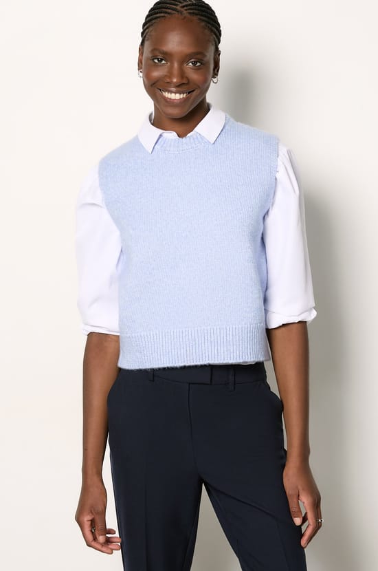 Sleeveless Sweater;${refinementColor}