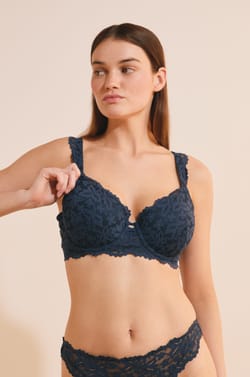 Bra N.4 - The Lightly Lined Bra;${refinementColor}
