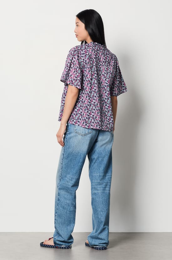Tie-front Short-sleeved Top;${refinementColor}