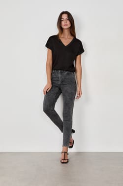 Jean skinny;${refinementColor}