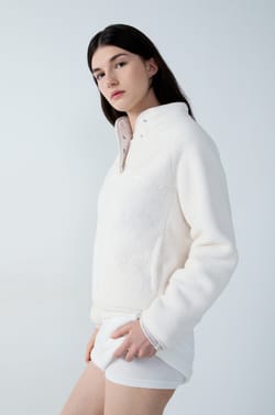 Granulated fleece shorts;${refinementColor}