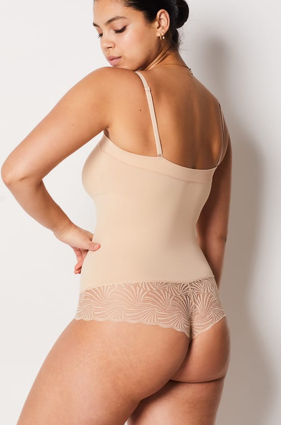 Corrigerende slip met hoge taille - Lichte ondersteuning;${refinementColor}