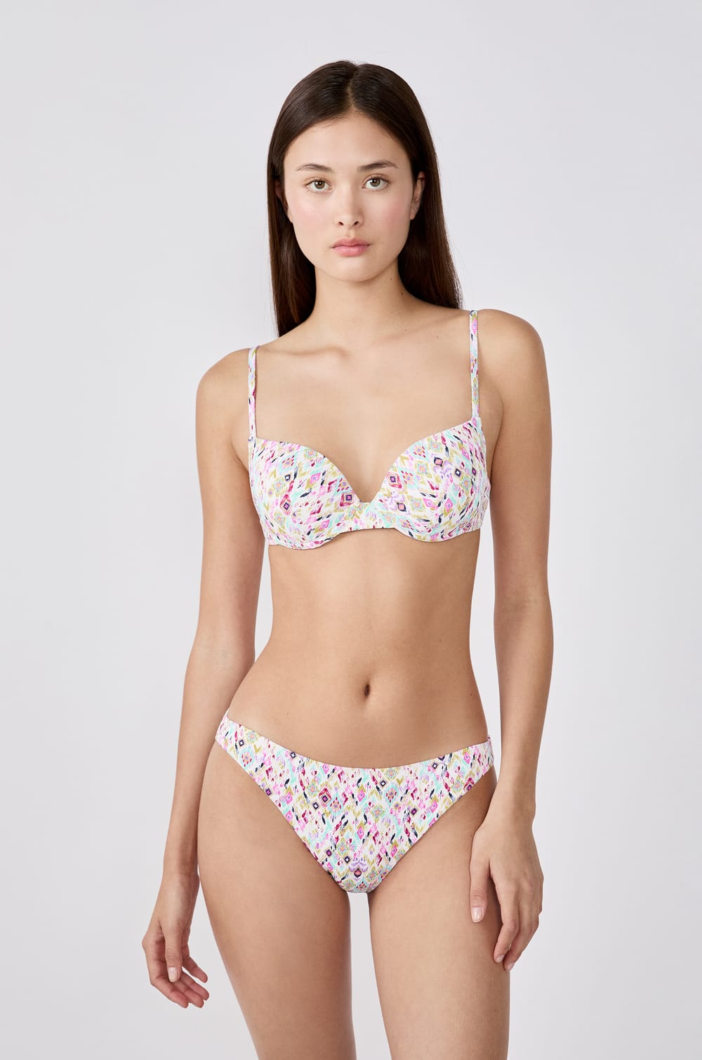 Patterned push-up bikini top;${refinementColor}