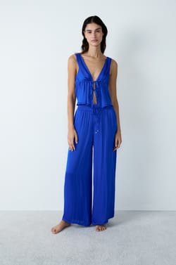 Top satin&eacute; &agrave; n&oelig;uds;${refinementColor}