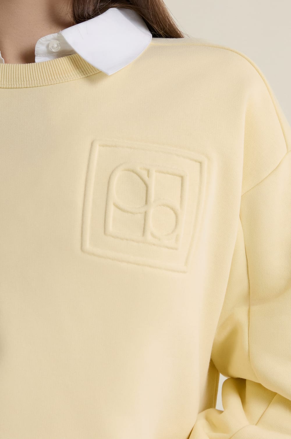 Long-sleeved Sweatshirt;${refinementColor}