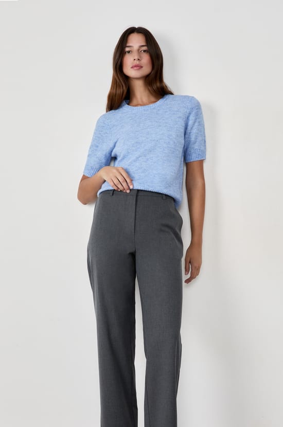 Pantalon coupe droite;${refinementColor}