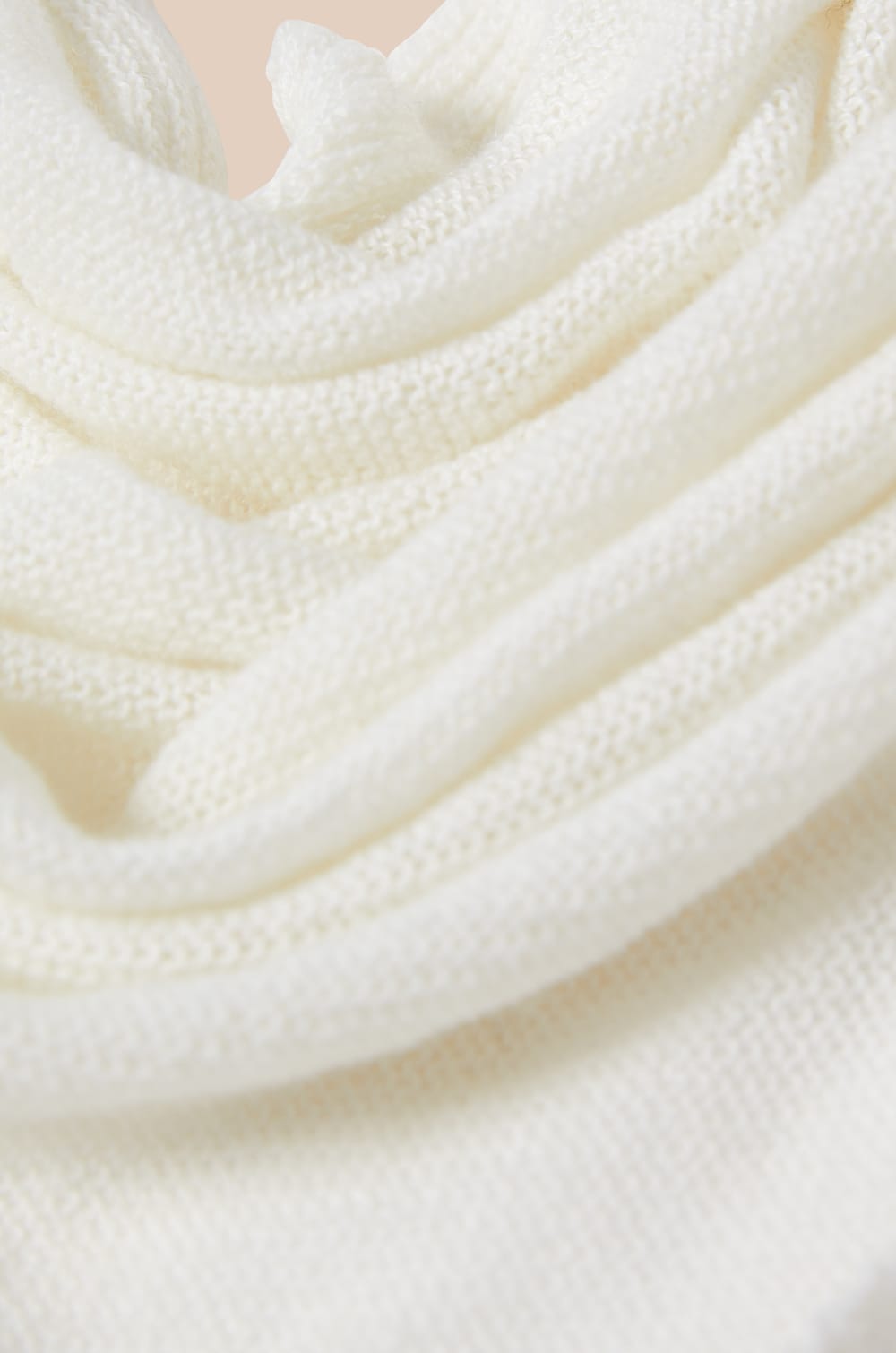 Foulard en maille;${refinementColor}