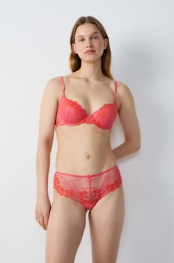 Lace Boyshort;${refinementColor}