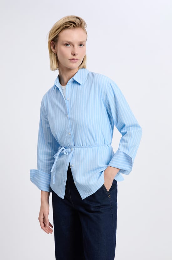 Long-sleeved cotton shirt with belt;${refinementColor}