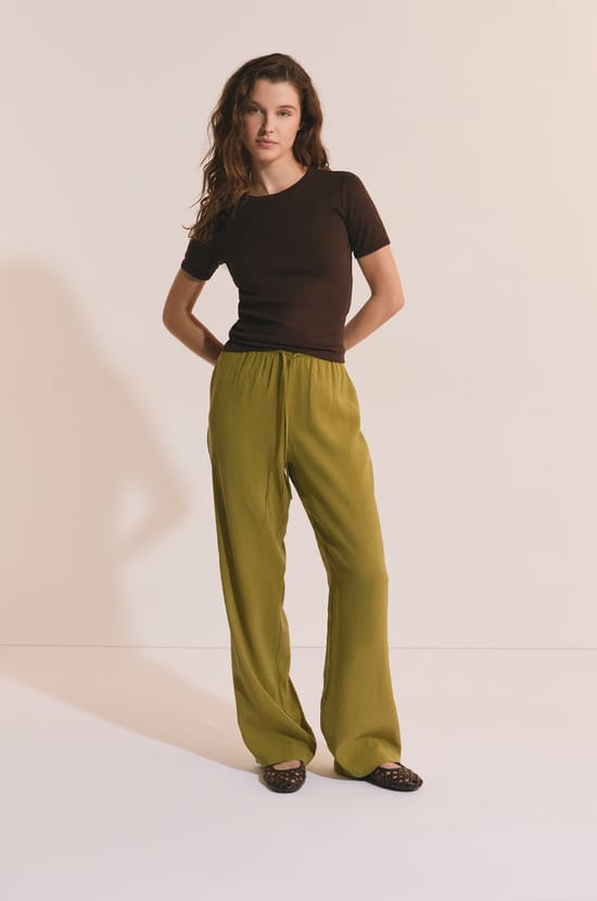 Pantalon &agrave; cordon;${refinementColor}
