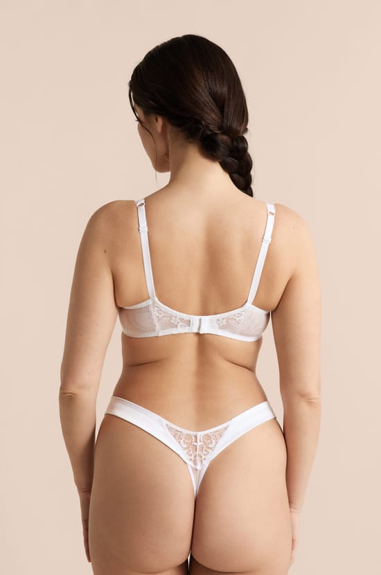 Balconette Bra in Lace;${refinementColor}