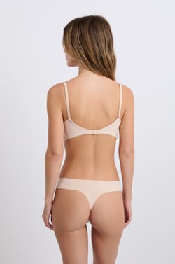 Wireless Backless Bralette;${refinementColor}