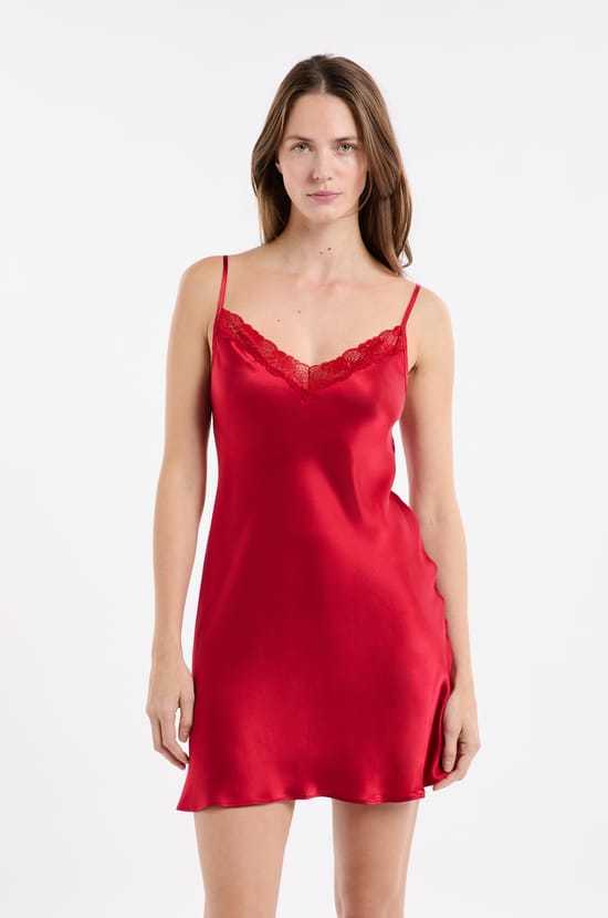 Nuisette en soie détails dentelle;${refinementColor}