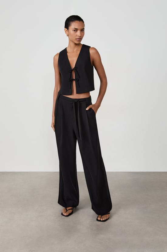 Pantalon fluide large;${refinementColor}