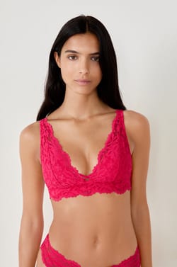 Bra N.8 - The Wireless Triangle;${refinementColor}