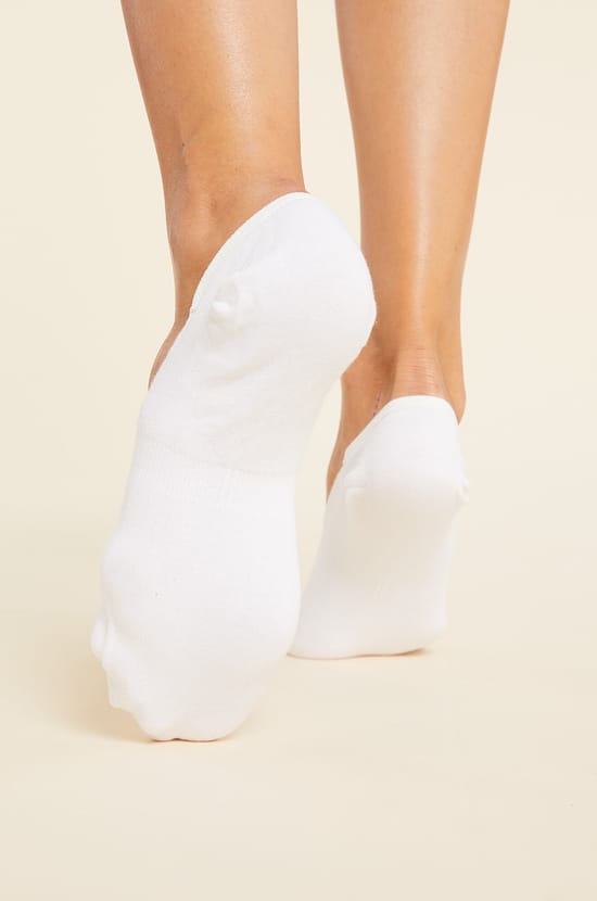 2-Pair Invisible Socks;${refinementColor}