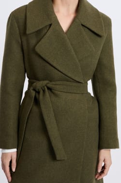 Manteau long ceinturé avec laine;${refinementColor}