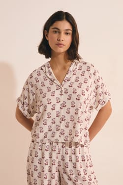 Camisa de manga corta estampada;${refinementColor}