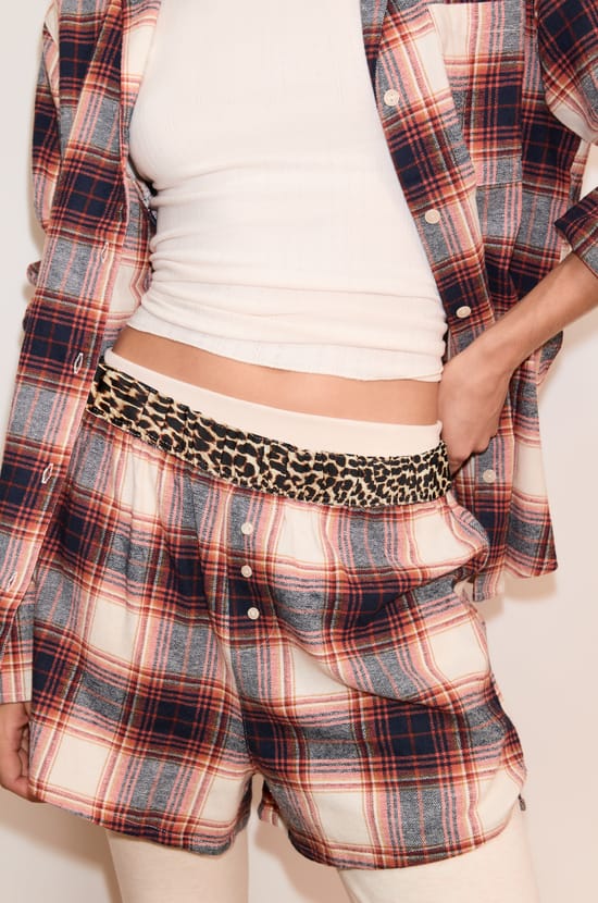 Karierte Pyjama Shorts;${refinementColor}