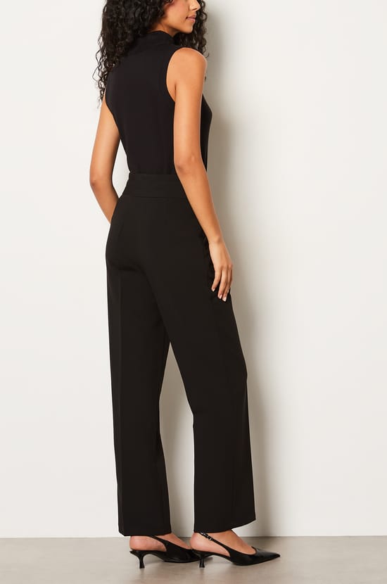 Pantalon coupe droite;${refinementColor}