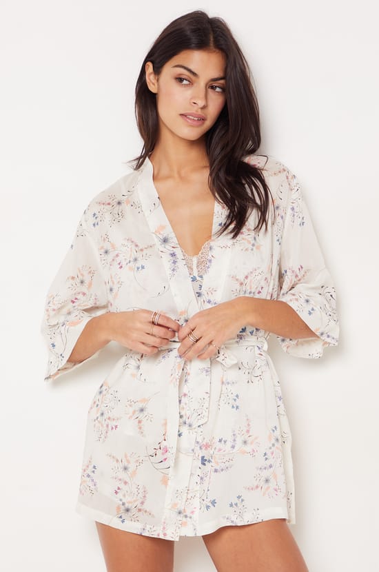 Floral Tie Robe;${refinementColor}