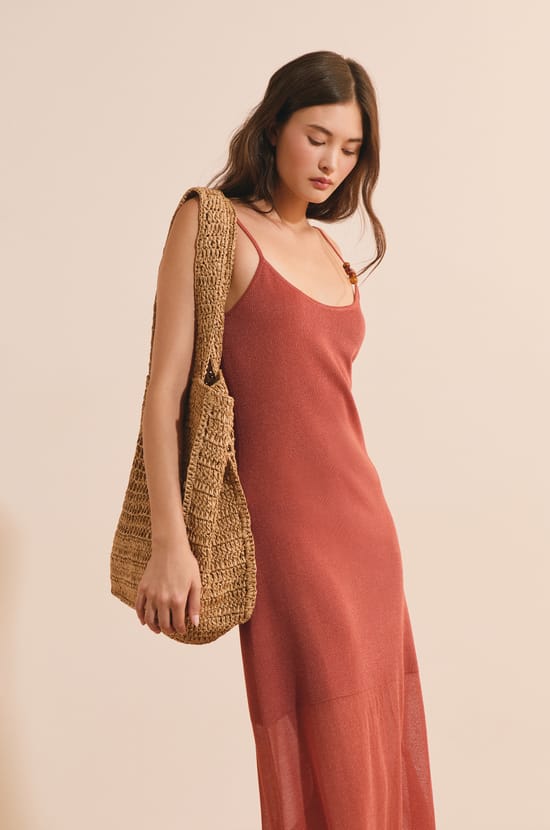 Robe longue &agrave; bretelles;${refinementColor}