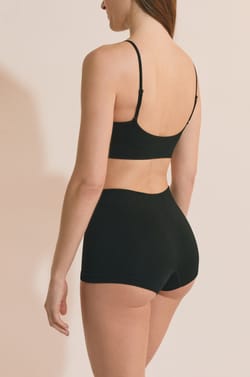 Short boyleg;${refinementColor}