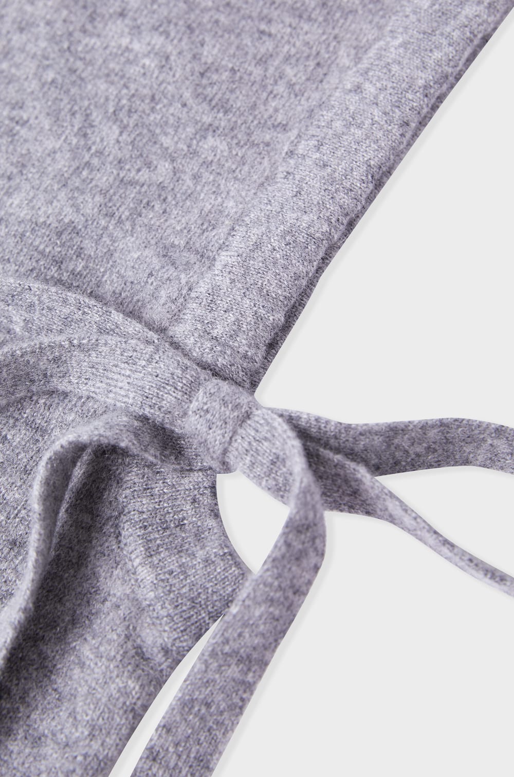 Cagoule en cachemire;${refinementColor}