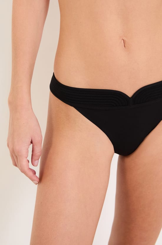 Tanga de encaje;${refinementColor}