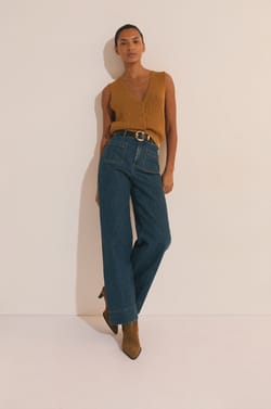 Jean droit &agrave; poches avant;${refinementColor}