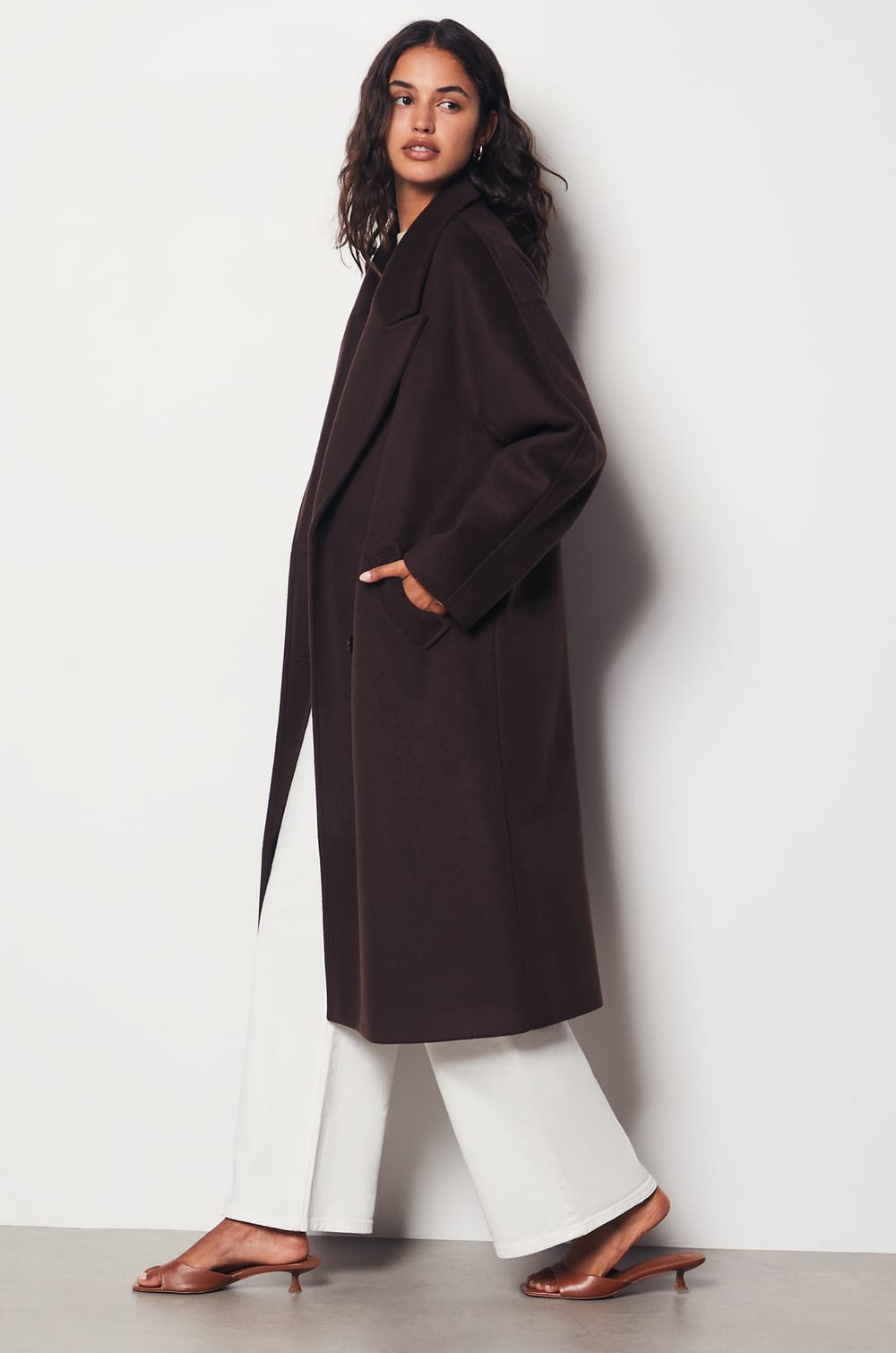 Long Coat;${refinementColor}
