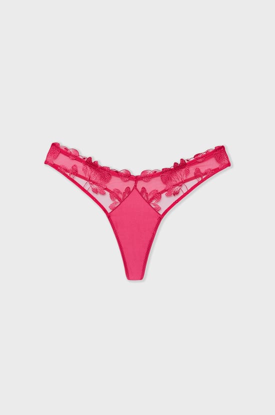 String en broderie fleurie;${refinementColor}