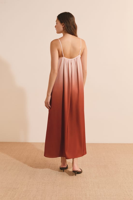 Robe longue satin&eacute;e;${refinementColor}