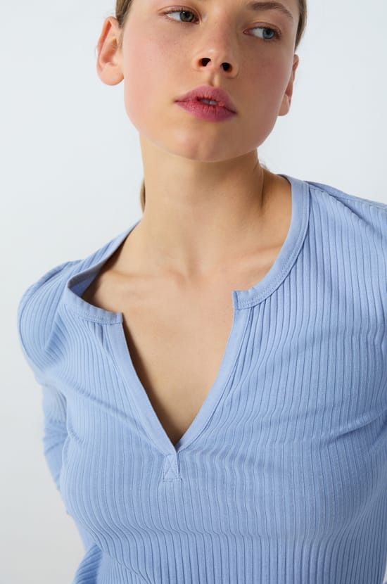 Long Sleeve Ribbed Cotton T-Shirt;${refinementColor}