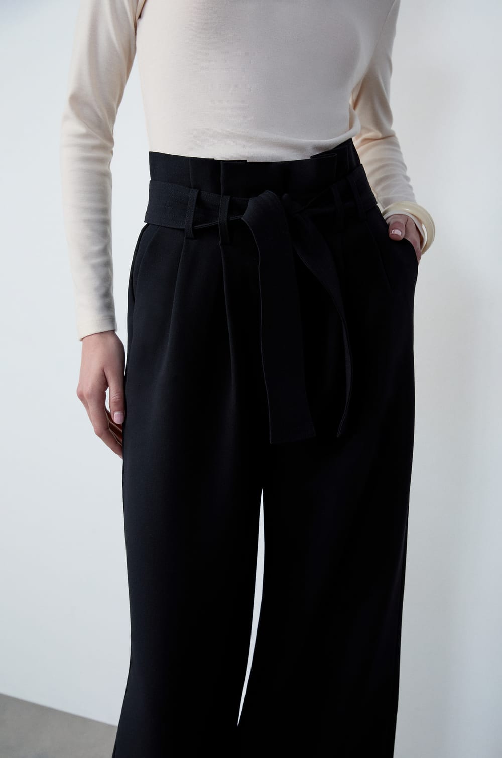 Wide Tie-Waist Trousers;${refinementColor}