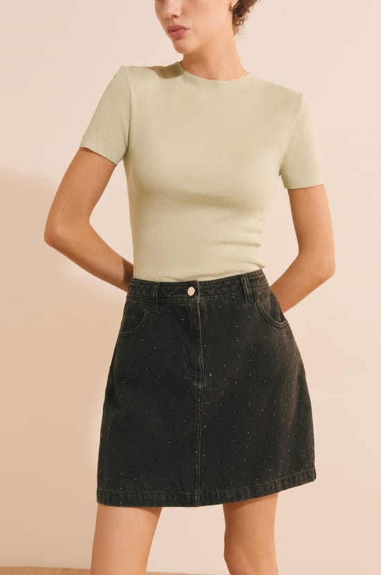 Jupe courte en jean &agrave; sequins;${refinementColor}