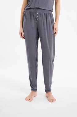   Pantalón de pijama liso;${refinementColor}