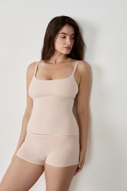 Panty tipo boxer de microfibra;${refinementColor}