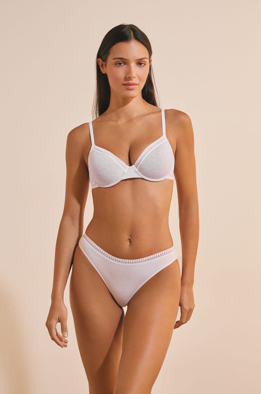 Cotton Brief;${refinementColor}