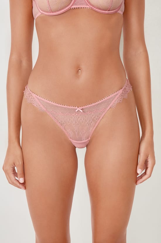 Tanga avec dentelle;${refinementColor}