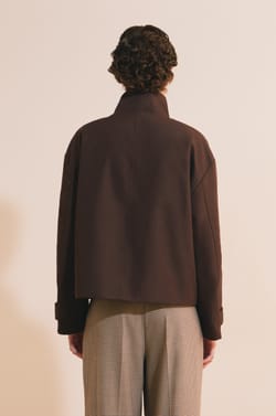 Trench court &agrave; col montant avec coton;${refinementColor}
